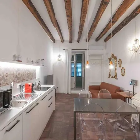 Calderai82 Suites2 In Centro