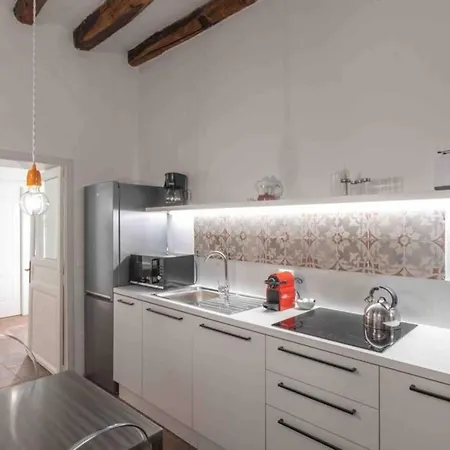 Calderai82 Suites2 In Centro Apartment Palermo